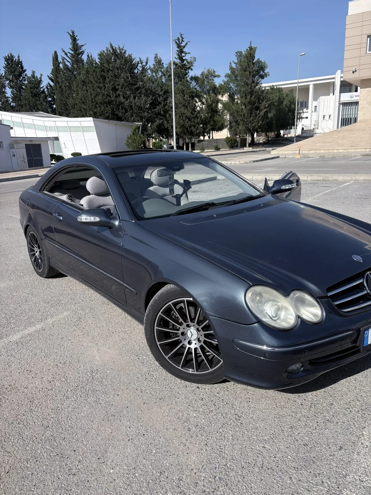 2004 Model Otomatik Mercedes-Benz CLK