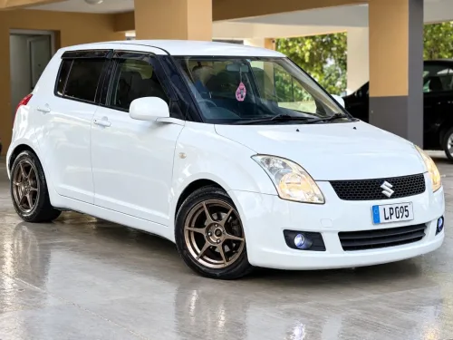2009 Model Otomatik Suzuki Swift