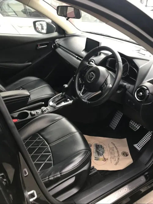 2015 Mazda Demio - Önizleme 4