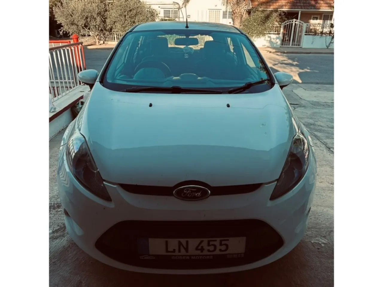 2011 Model Düz Ford Fiesta