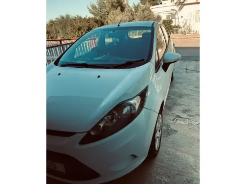 2011 Ford Fiesta - Önizleme 3