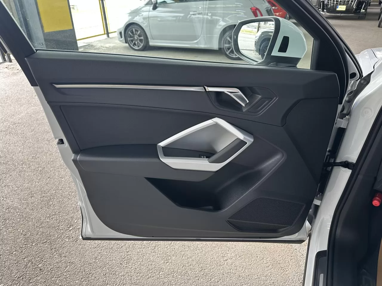 2021 Model Otomatik Audi Q3 11. Görseli