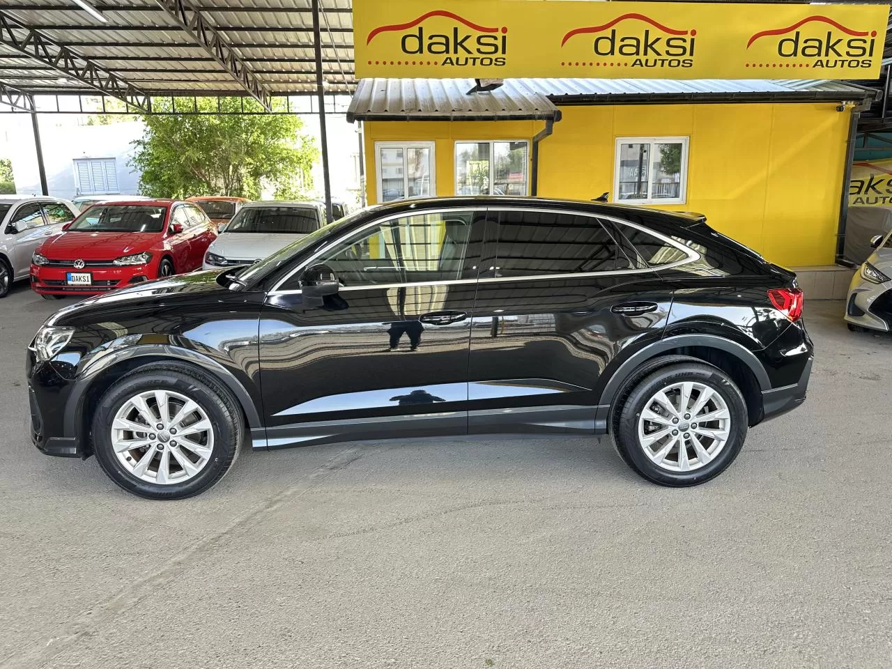 2021 Model Otomatik Audi Q3 7. Görseli