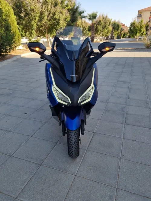2023 Model Otomatik Honda Forza 300
