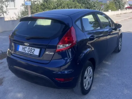 2012 Ford Fiesta - Önizleme 4