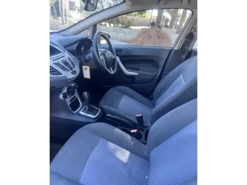 2012 Ford Fiesta - Önizleme 6