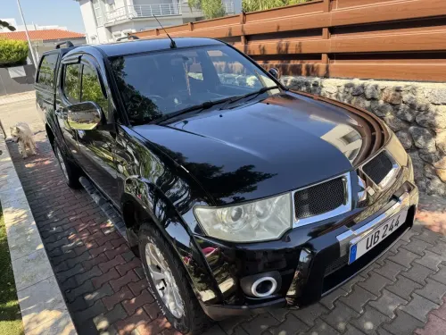 2010 Mitsubishi L 200 - Önizleme 3