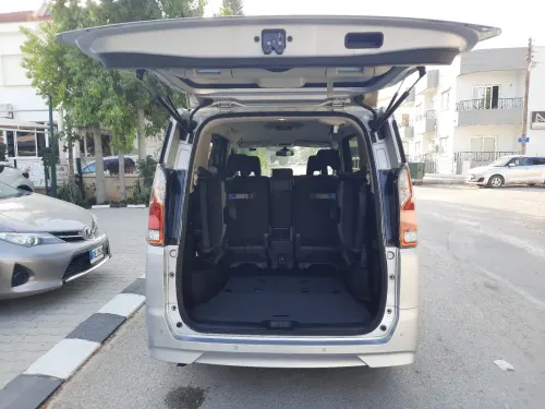 2019 Nissan Serena - Önizleme 11