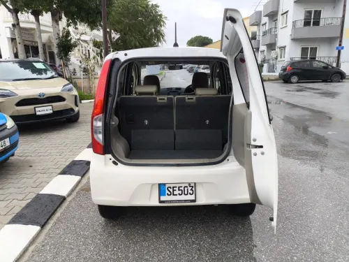 2015 Daihatsu Boon - Önizleme 10