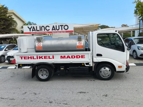 2013 Model Düz Kamyon & Kamyonet Toyota