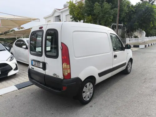 2008 Renault Kangoo - Önizleme 12