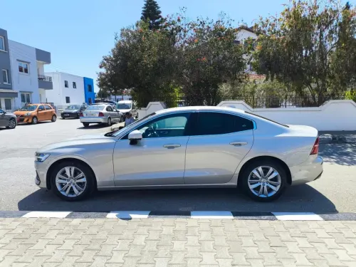 2020 Volvo S60 - Önizleme 7
