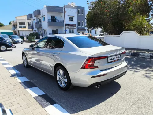 2020 Volvo S60 - Önizleme 8