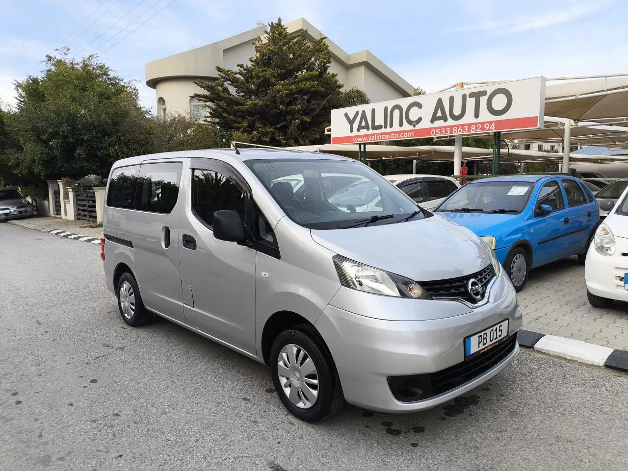 2012 Model Otomatik Nissan NV200