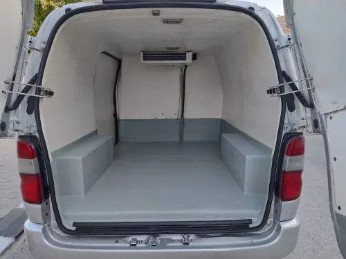 2012 Toyota Hi-Ace - Önizleme 10