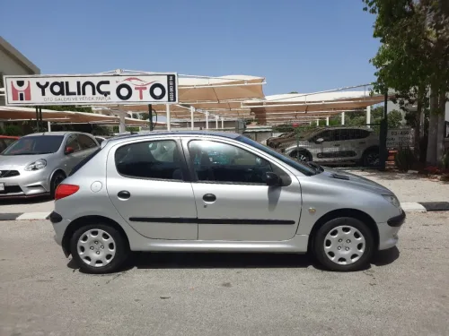 2005 Model Düz Peugeot 206