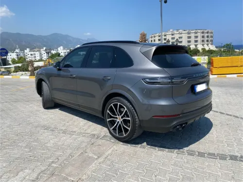2021 Porsche Cayenne - Önizleme 3