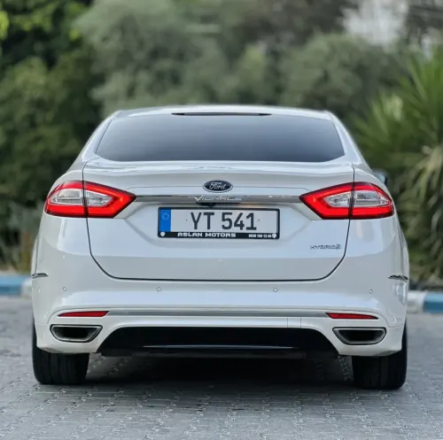 2019 Ford Mondeo Hybrid - Önizleme 4