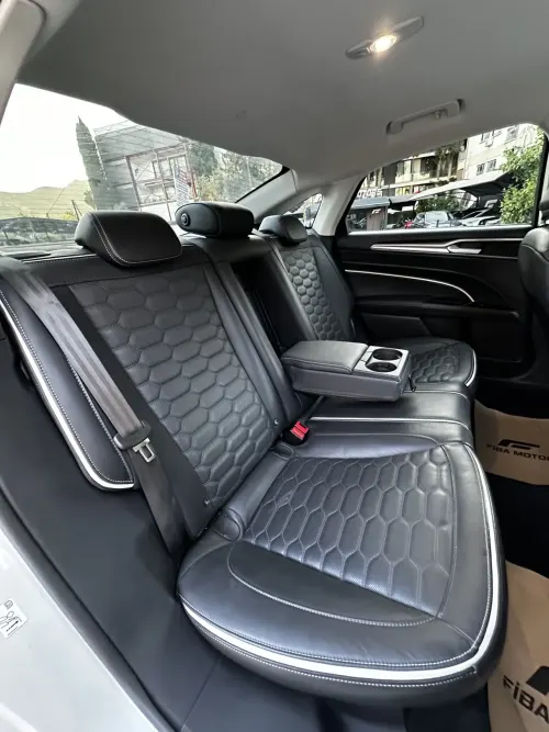 2019 Ford Mondeo Hybrid - Önizleme 11