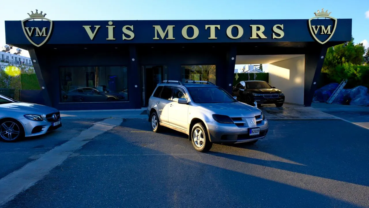 2003 Model Otomatik Mitsubishi Outlander
