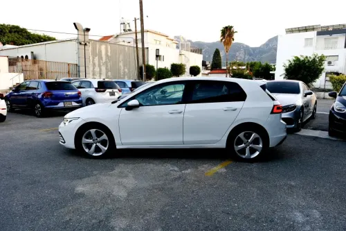 2024 Volkswagen Golf Hybrid - Önizleme 3