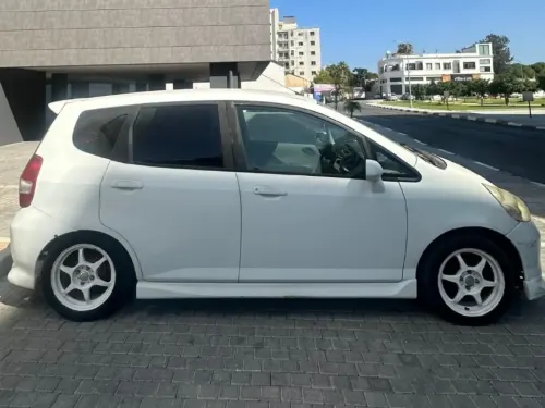 2003 Honda Fit - Önizleme 5
