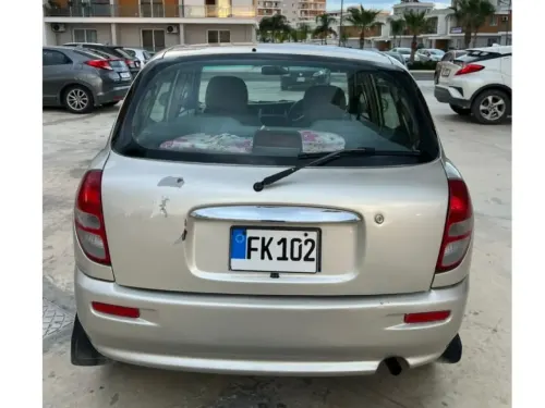 2001 Toyota Duet - Önizleme 7