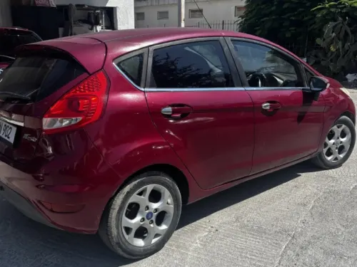 2012 Ford Fiesta - Önizleme 4