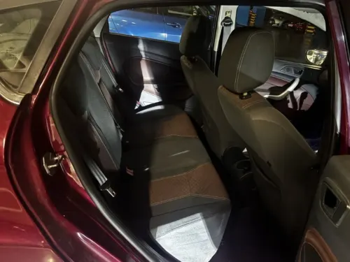 2012 Ford Fiesta - Önizleme 7