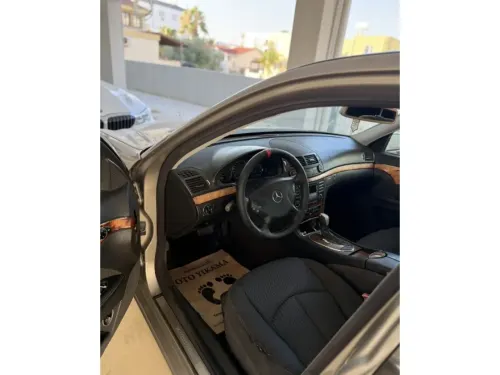 2004 Mercedes - Benz E Serisi - Önizleme 3