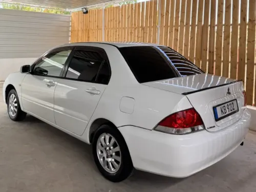 2005 Mitsubishi Lancer - Önizleme 3