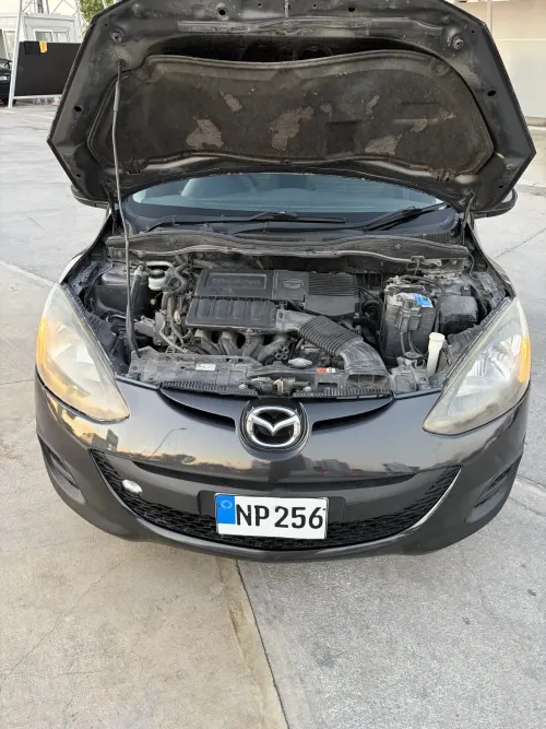 2013 Mazda Demio - Önizleme 4