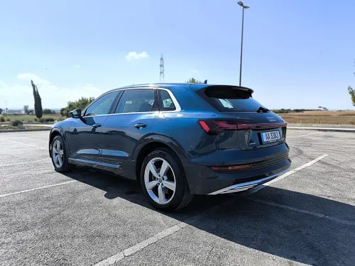 2021 Audi E-Tron - Önizleme 4