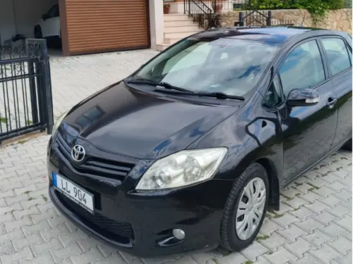 2010 Toyota Auris - Önizleme 5