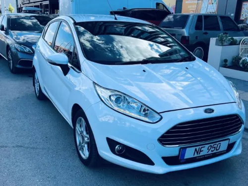 2015 Model Otomatik Ford Fiesta