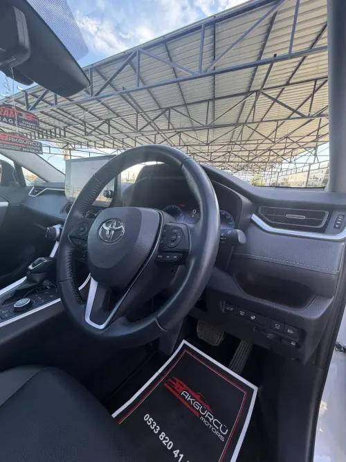 2024 Toyota RAV4 - Önizleme 11