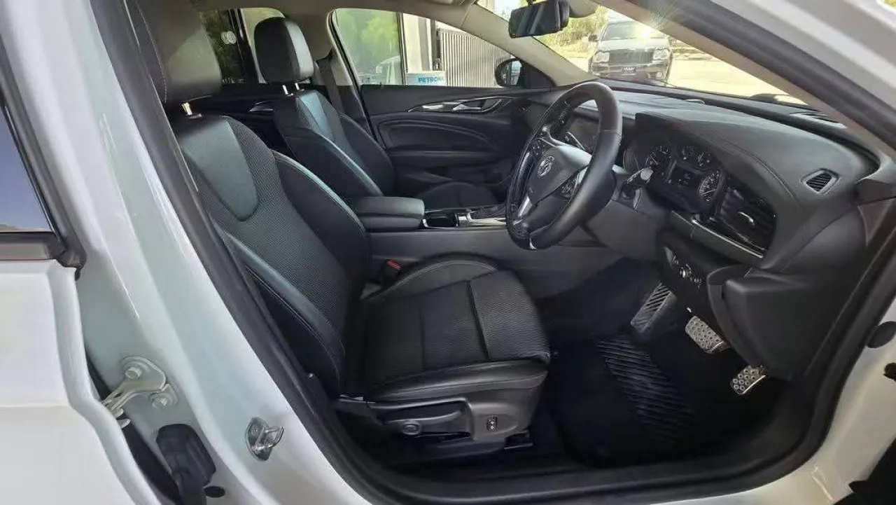 2019 Model Otomatik Vauxhall Insignia 6. Görseli