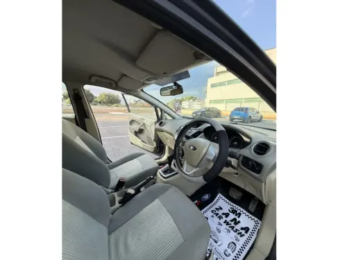 2012 Ford Fiesta - Önizleme 12