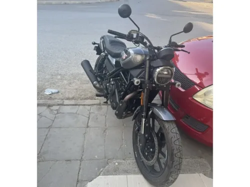 2025 Model Düz Harley Davidson X440