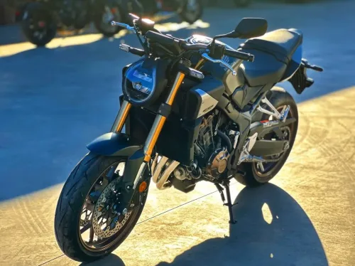 2025 Model Otomatik Honda CB 650 R
