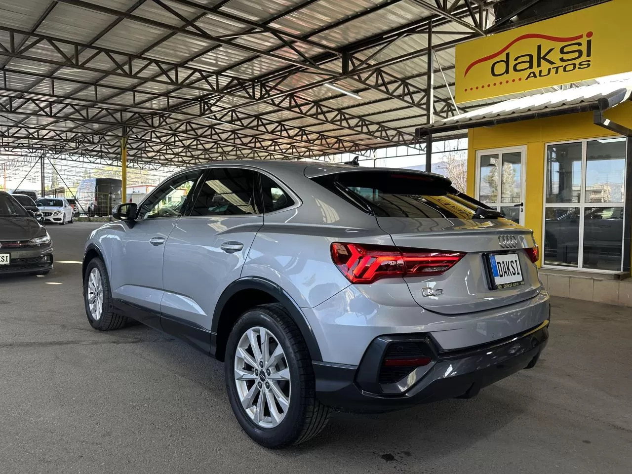 2021 Model Otomatik Audi Q3 6. Görseli