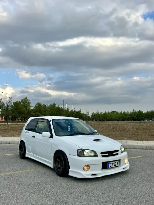 1998 Toyota Starlet - Önizleme 11