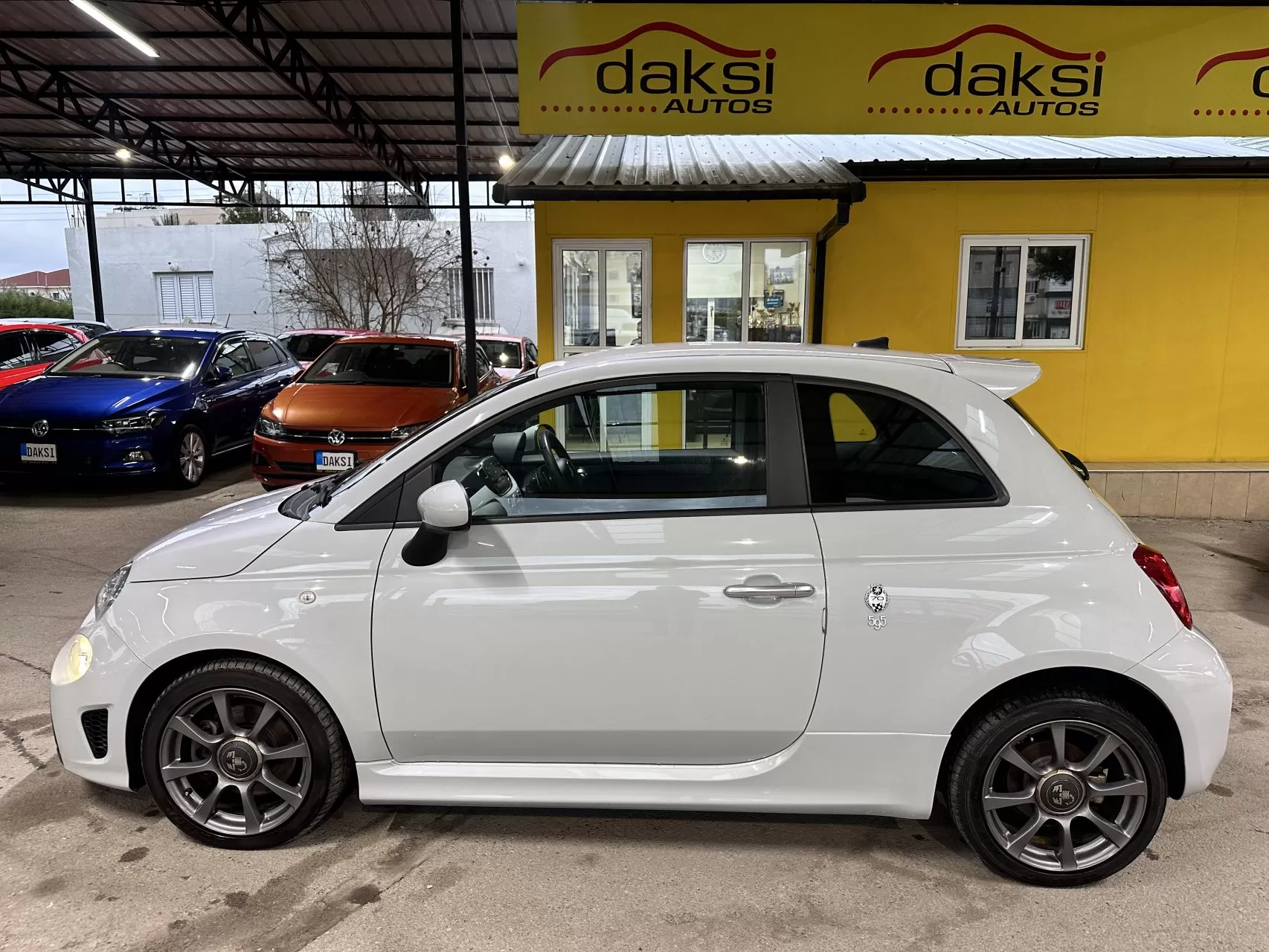 2020 Model Otomatik Fiat 500 Abarth 6. Görseli