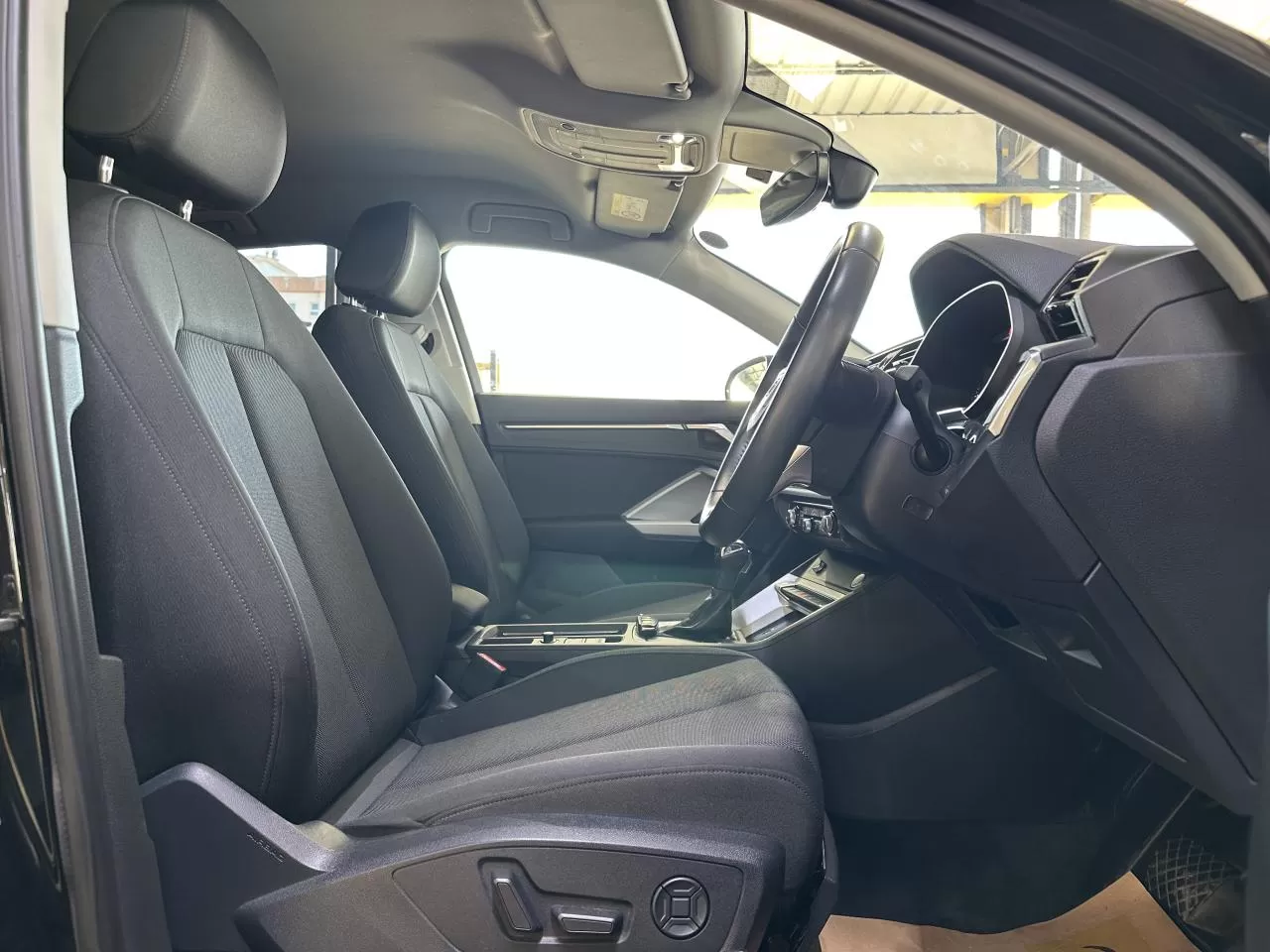 2021 Model Otomatik Audi Q3 19. Görseli