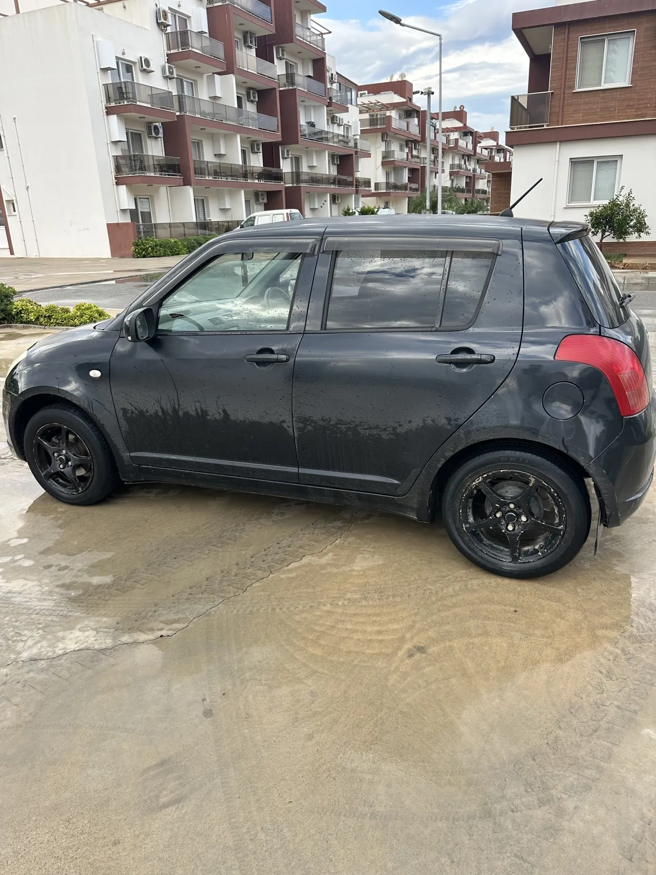 2005 Model Düz Suzuki Swift