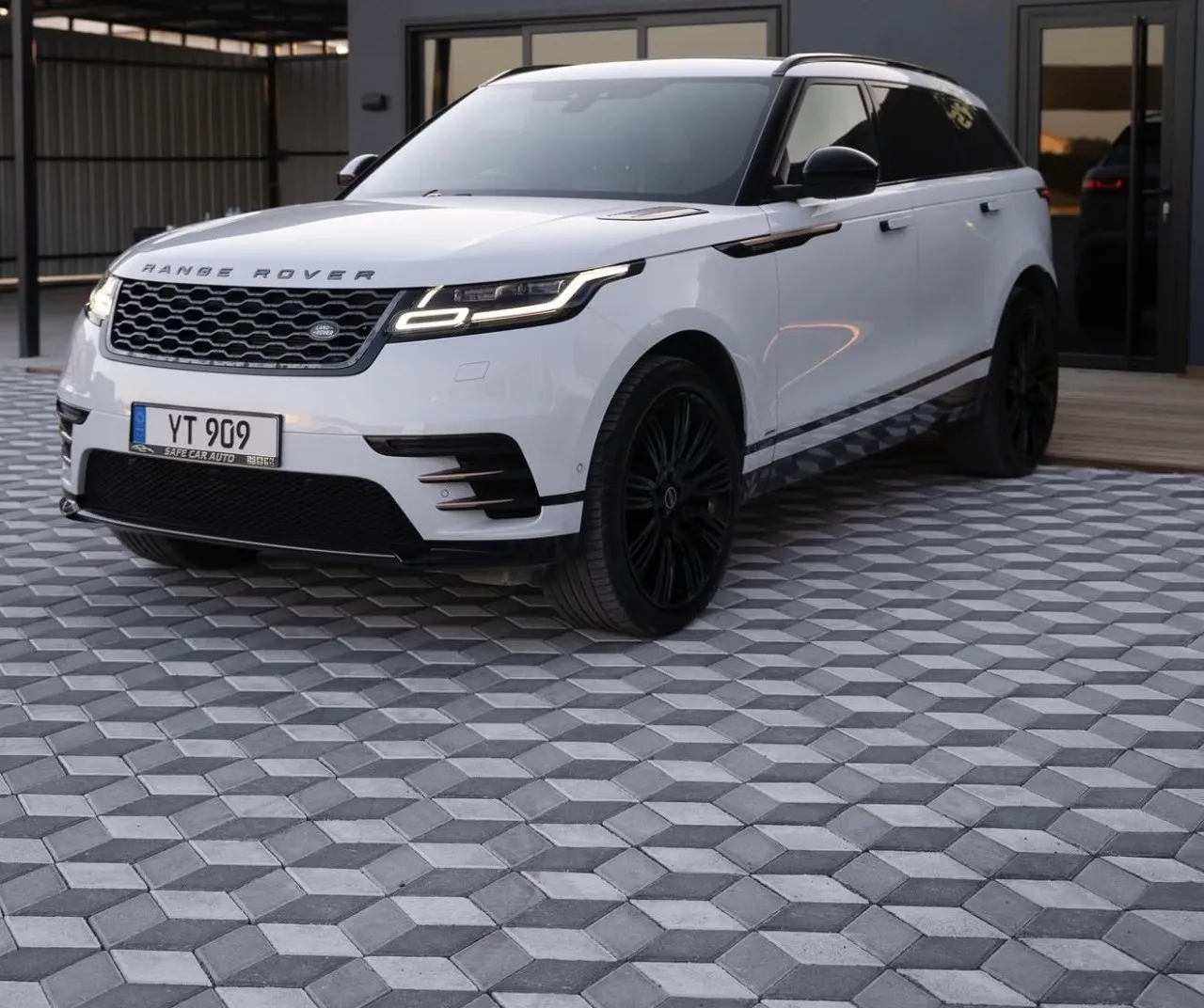 2020 Model Otomatik Land Rover Range Rover Velar