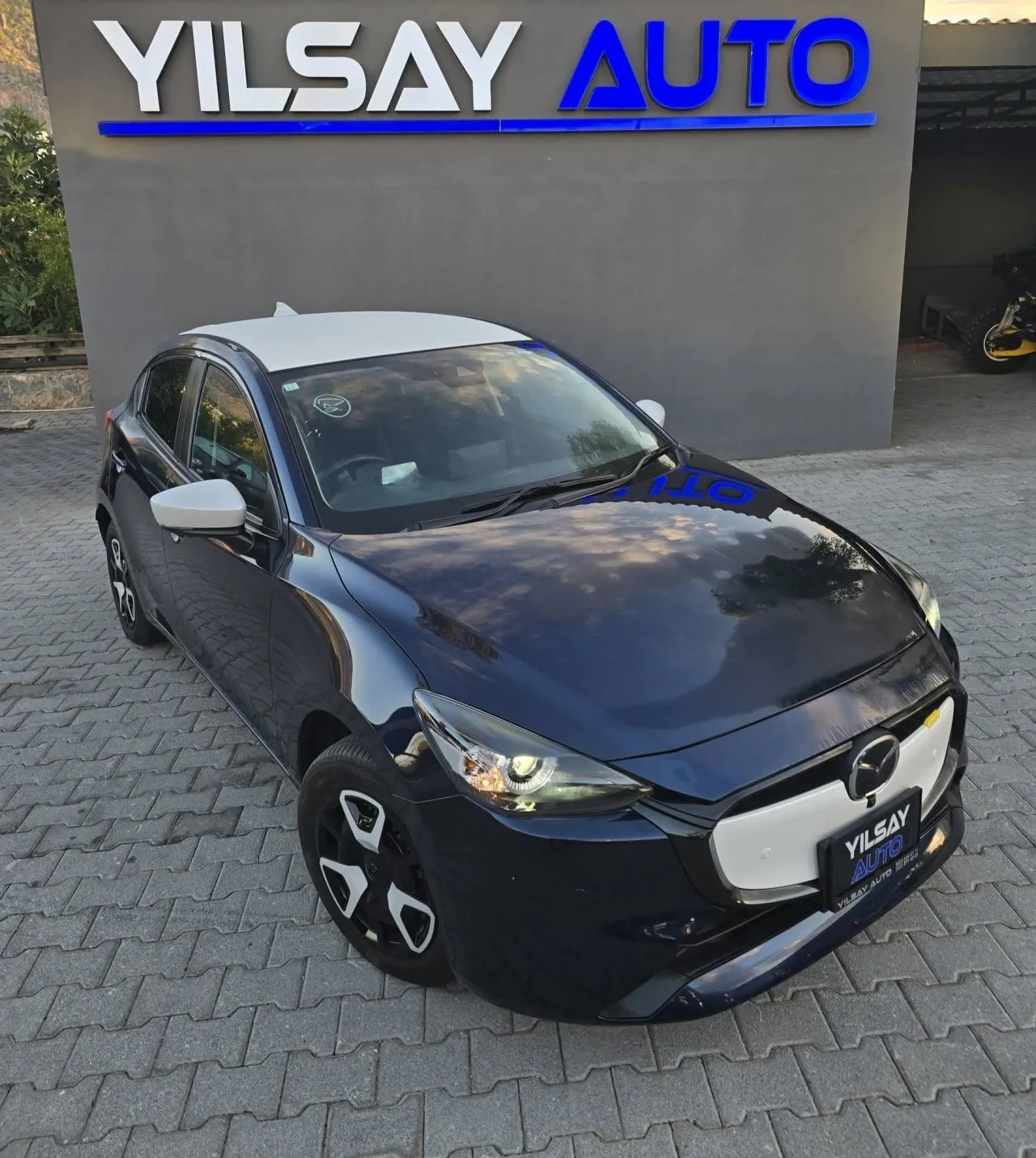 2024 Model Otomatik Mazda 2 3. Görseli