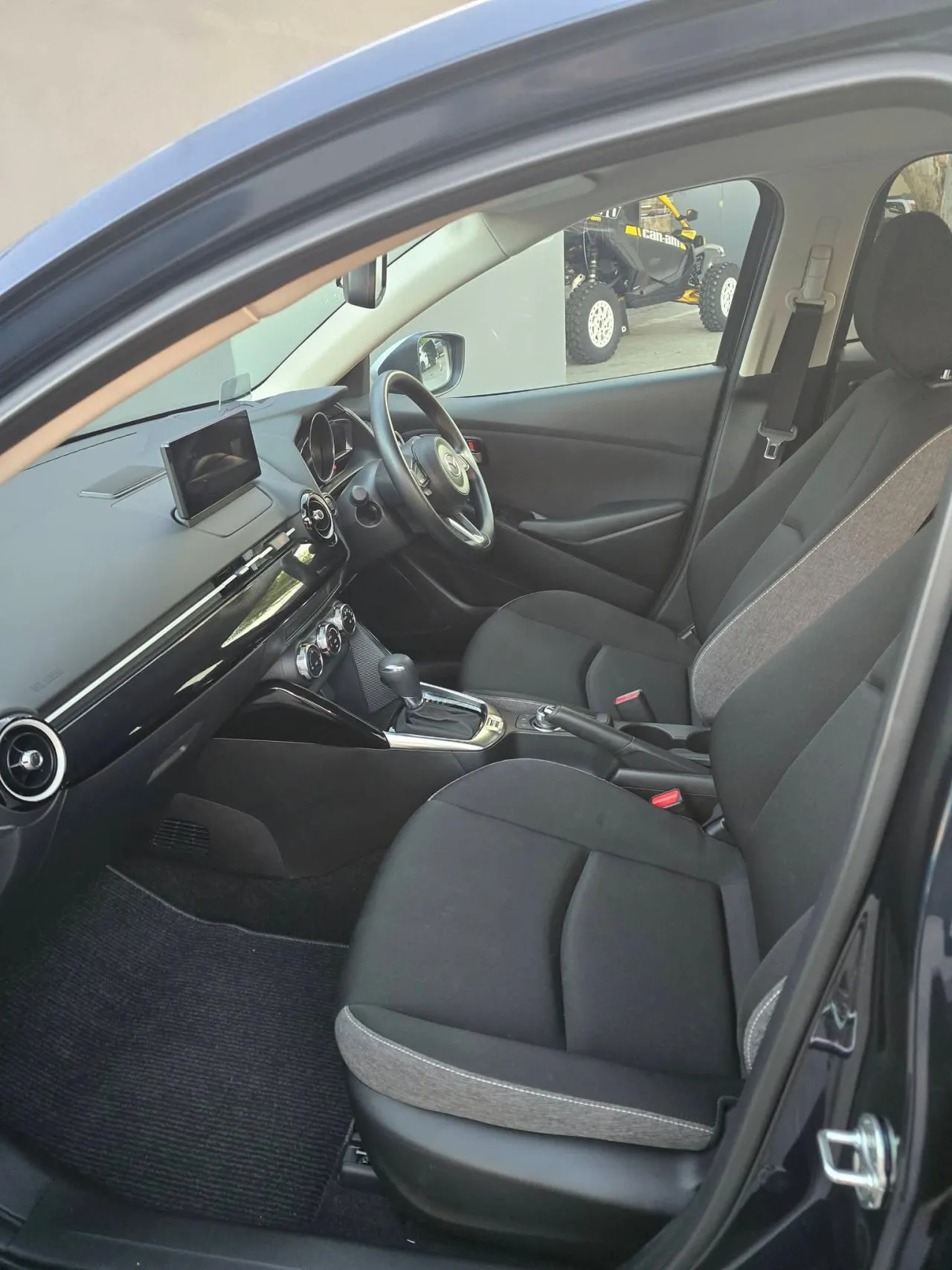 2024 Model Otomatik Mazda 2 4. Görseli
