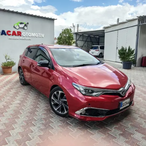 2015 Toyota Auris - Önizleme 4