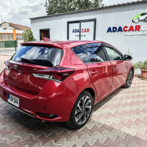2015 Toyota Auris - Önizleme 7